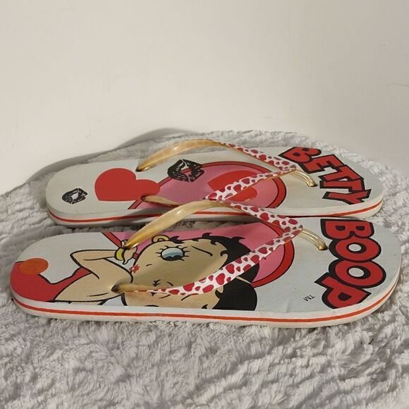 Betty Boop Women's Flip Flops - Picture 5 of 6